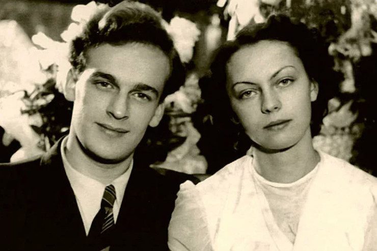 Как Игорь Кириллов похоронил супругу, сына и женился в 80