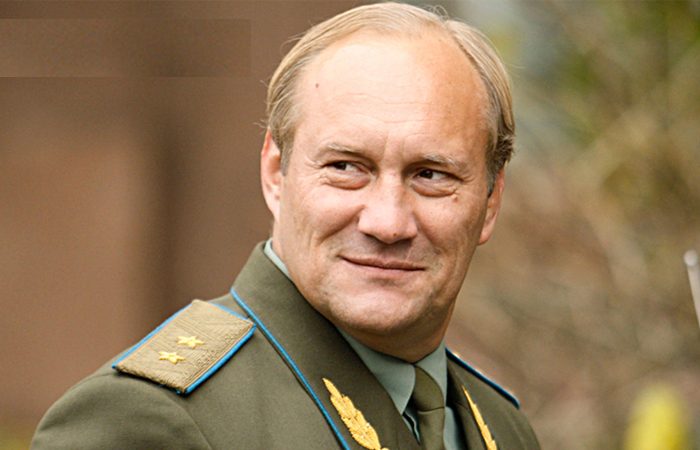 Как живёт Евгений Сидихин в 61 год