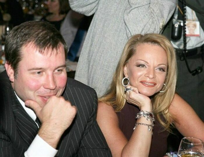 Долина назвала зрителей гнилью и отбросами