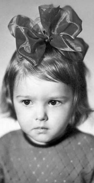 Куда пропала популярная актриса из 90-х Ольга Понизова