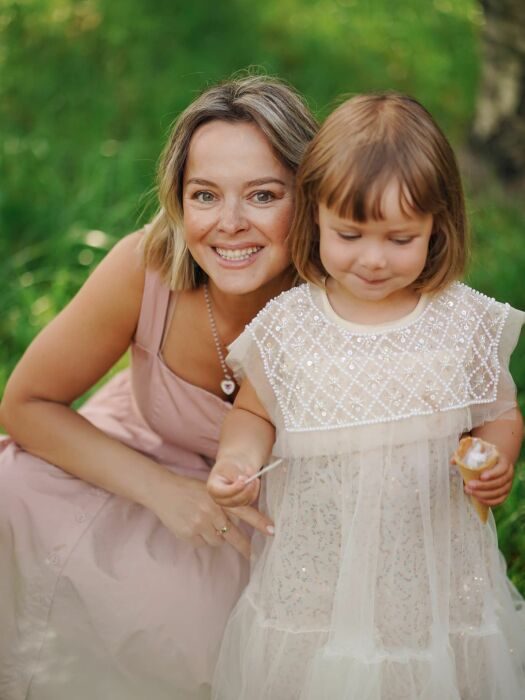 Как выглядят дети Натальи Медведевой из Comedy Woman