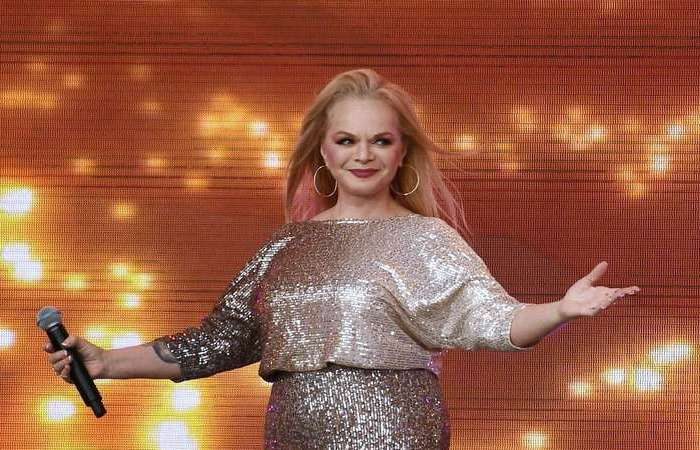 Почему Долина, имея имущество на сотни миллионов, не рассчитывается за квартиру