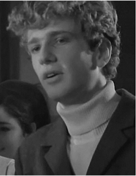 Чем француженка с необычной внешностью зацепила Игоря Костолевского