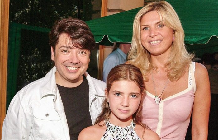 Как выглядят и почему живут за границей внуки модельера Юдашкина