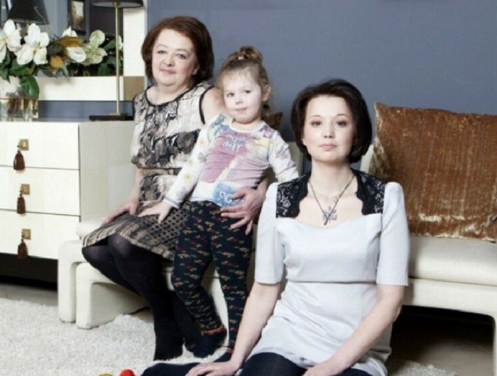 За что единственная внучка Людмилы Гурченко так и не простила бабушку