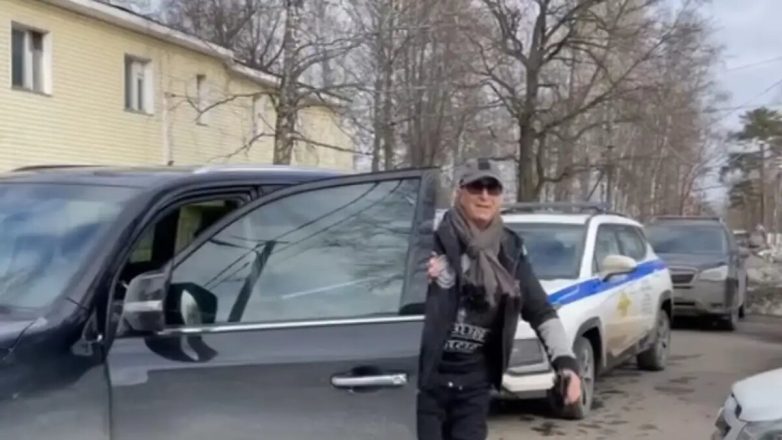 Как живёт Александр Буйнов в свои 75