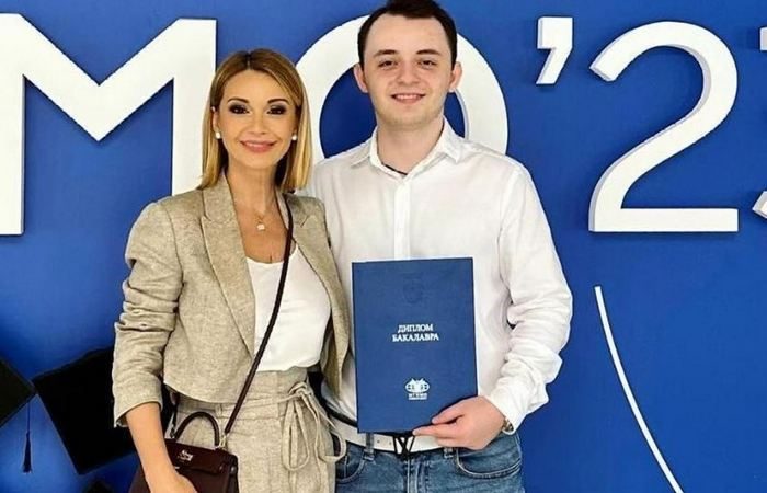 Каким вырос единственный сын Ольги Орловой