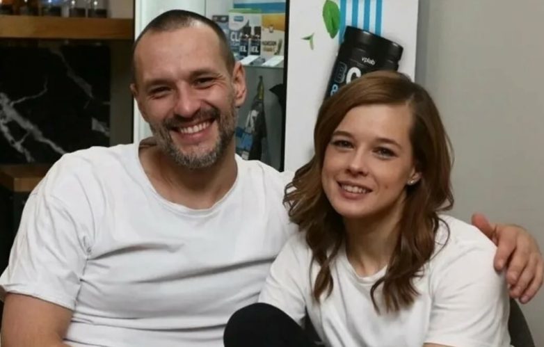 Звёзды, которые вышли замуж за простых парней и не пожалели