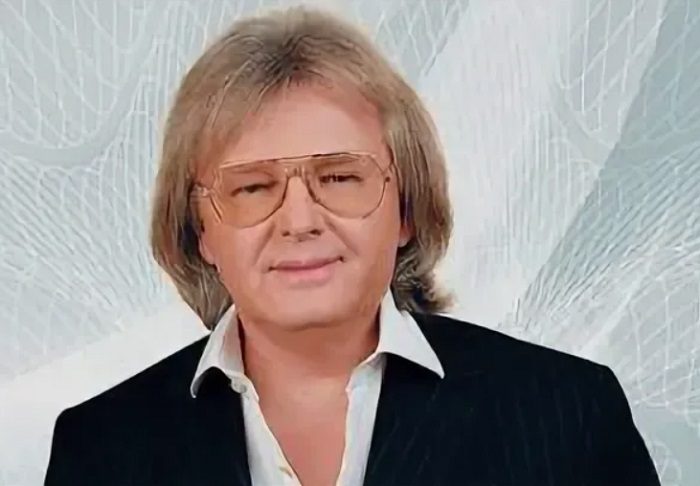 Как преследовали звёзд навязчивые фанаты