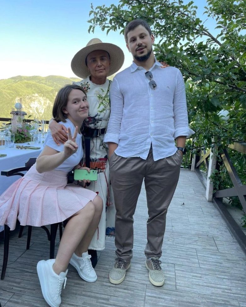 Как живёт ведущая «Модного приговора» Лилия Рах в свои 62