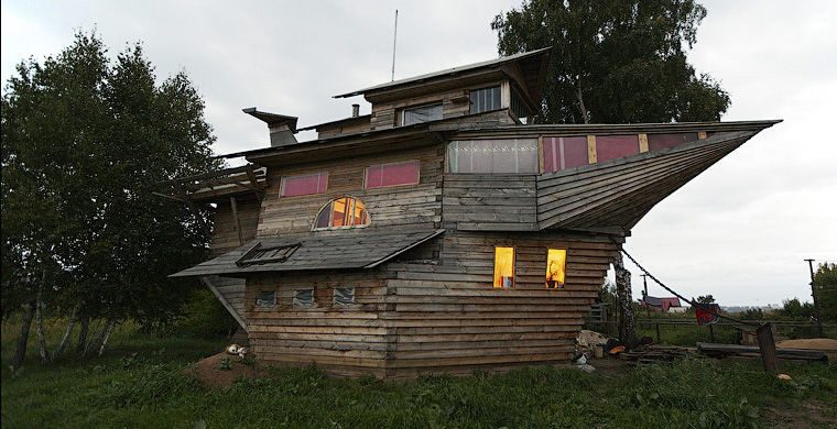Самые необычные дома России