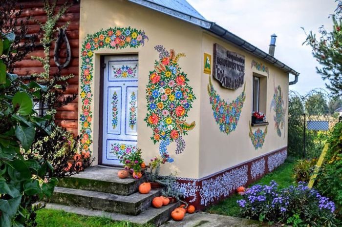 Самая яркая деревня Польши