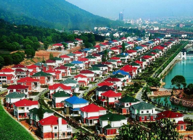 Когда коммунизм победил: китайская деревня, в которой каждый житель - миллионер