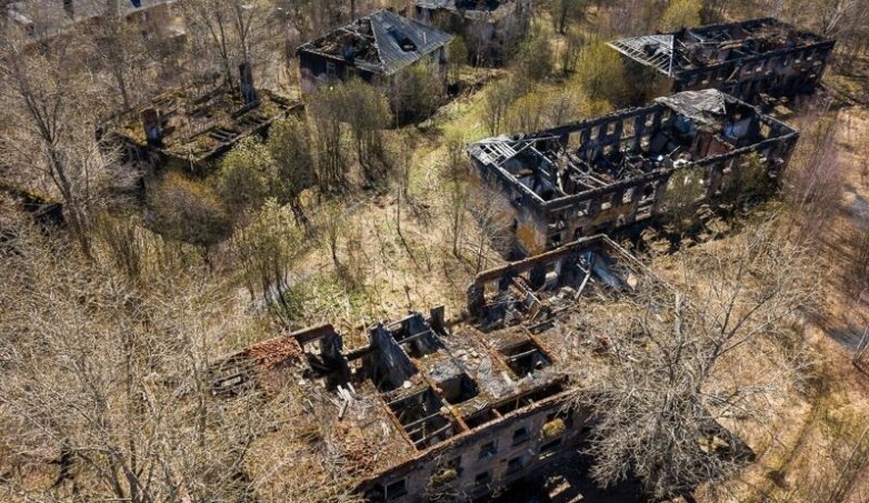 Вот так теперь выглядят заброшенные города России
