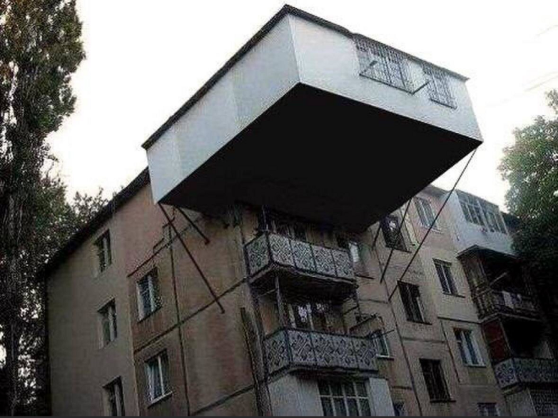 Самые необычные балконы, которые поражают