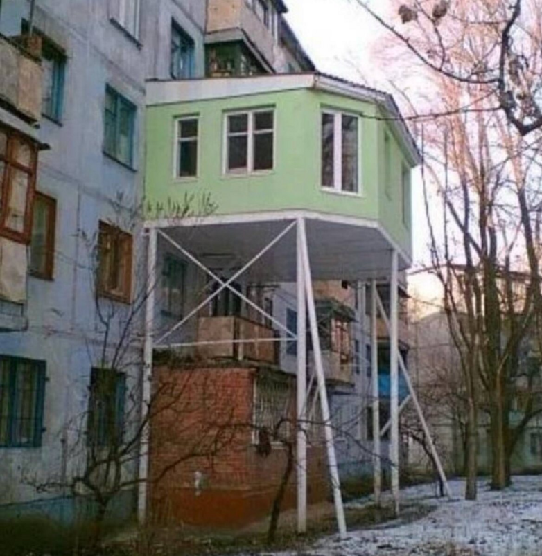 Самые необычные балконы, которые поражают