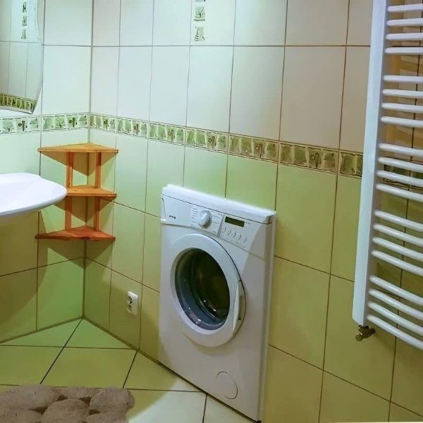 Что здесь происходит?!