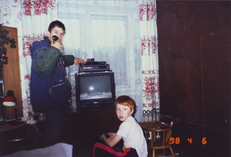Крутые кадры из 90-х. Вау!