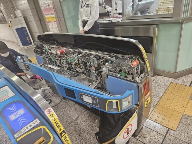 Вы когда-нибудь задумывались, как выглядят эти вещи изнутри?