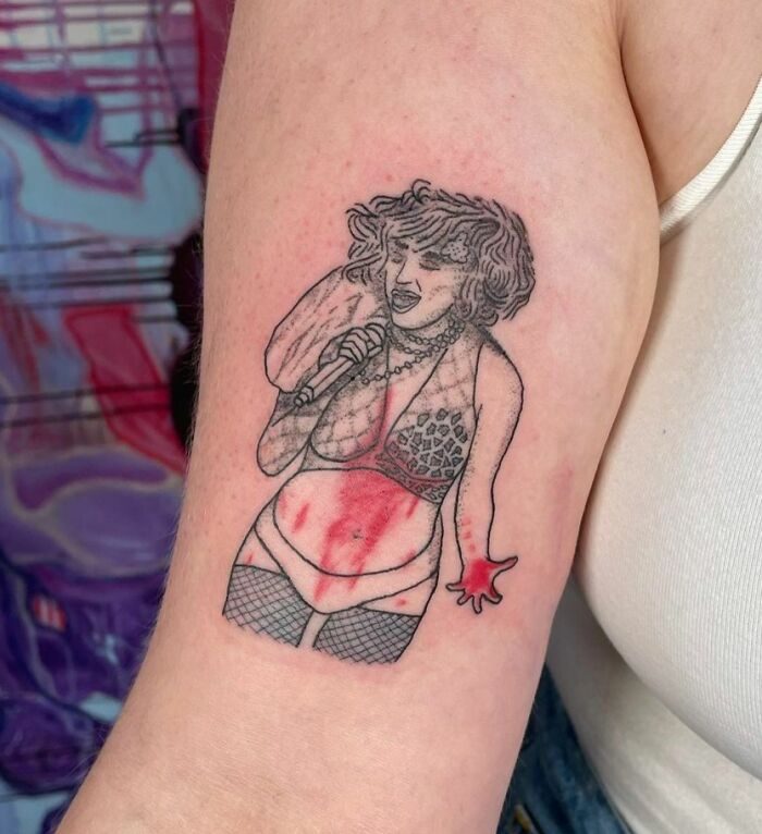 Позорные тату-ошибки, которые превратились в источник вечного стыда