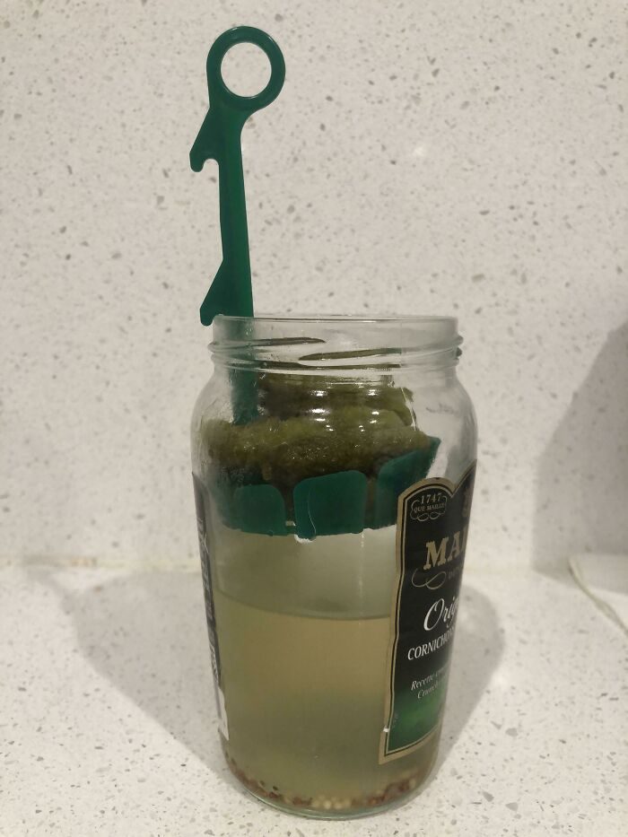 Случаи, когда люди решали повседневные проблемы с помощью поразительно умных идей