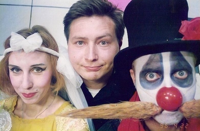 Крутые кадры из 90-х. Не верю своим глазам!