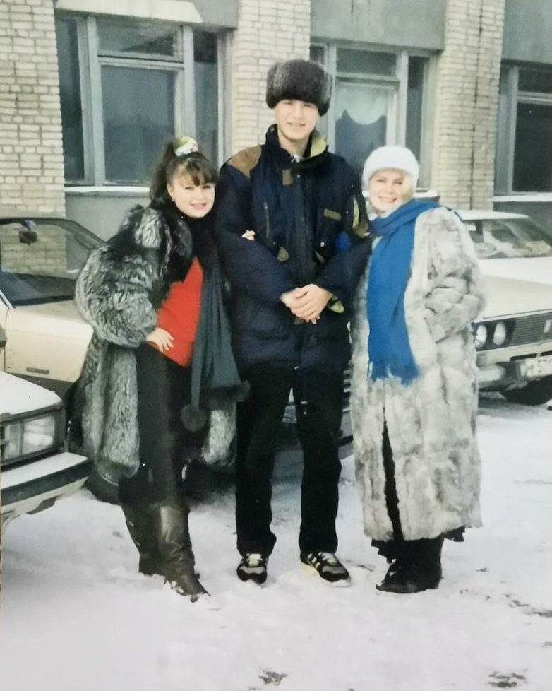 Крутые кадры из 90-х. Не верю своим глазам!