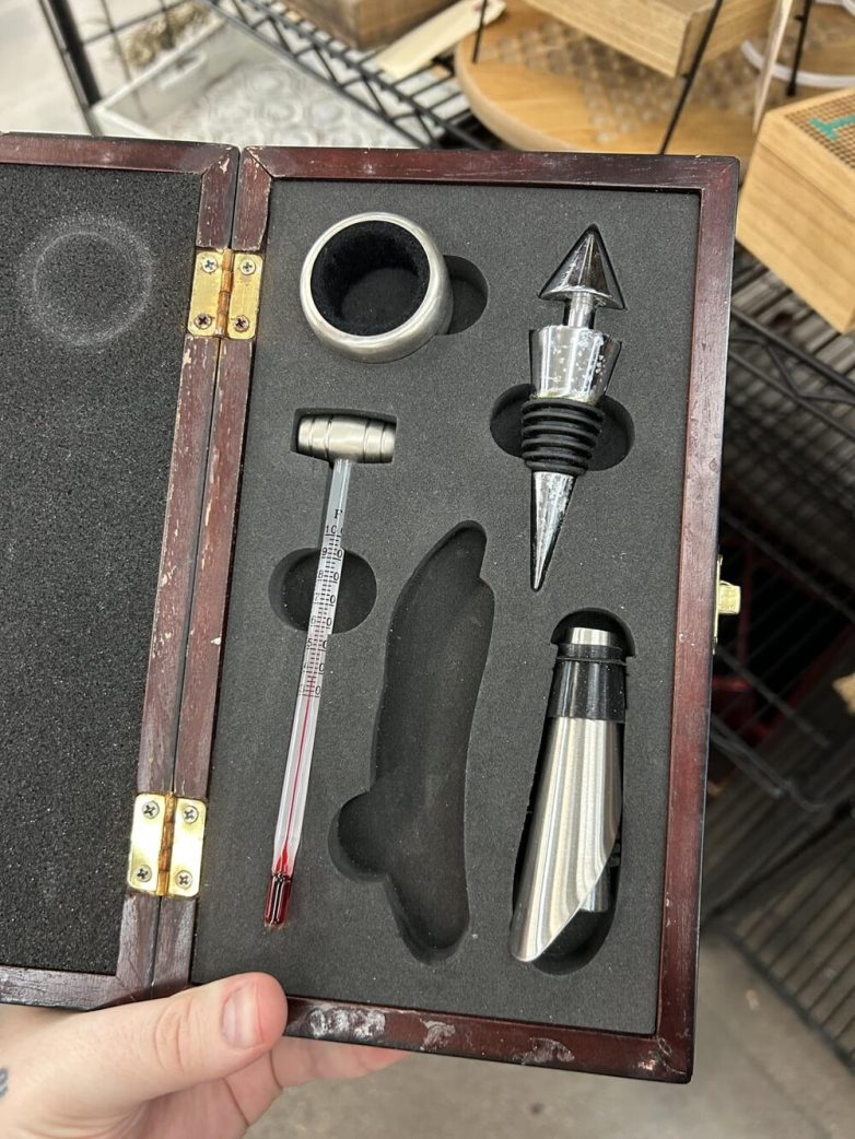 Загадочные вещицы, для выяснения перечня функций которых пришлось попотеть