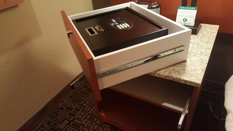 Сложно поверить, но эти нелепые конструкции и дизайны одобрили