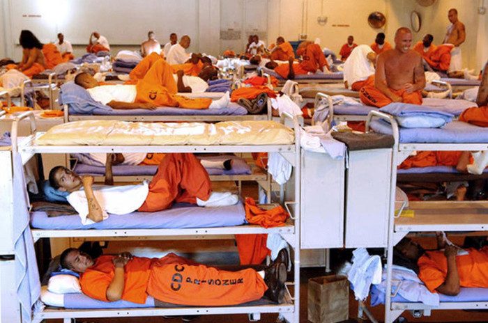 Каково сидеть в американской тюрьме: взгляд изнутри