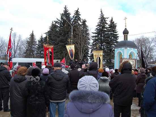 Похоронные выходные: жителей Обухова лишили кладбища