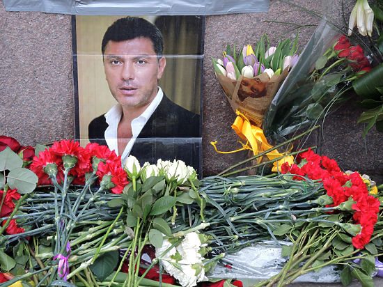 Кто и как борется за наследство Немцова
