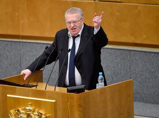 Жириновскому пригрозили комиссией по этике за предложение расстрелять часть депутатов