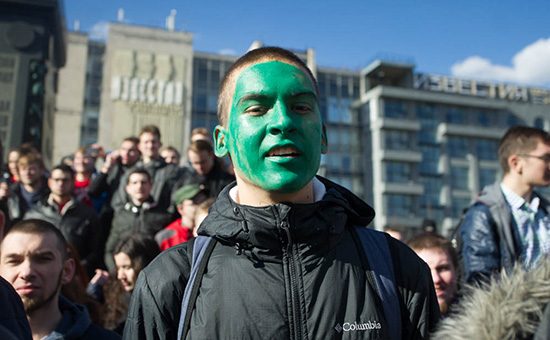 В чём опасность акций протеста Навального для Кремля?