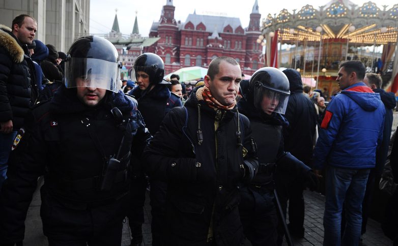 В центре Москвы задержано более 260 сторонников Мальцева