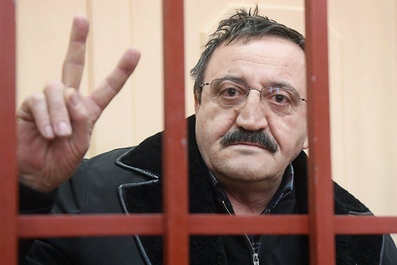 Арестованный глава УФАС Дагестана попросил «расстрелять его сразу»