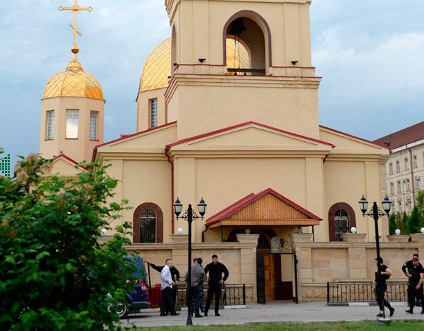 «Исламское государство» взяло ответственность за нападение на храм в Грозном