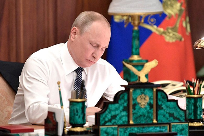 Путин предложил закрывать мелкие уголовные дела после выплаты ущерба
