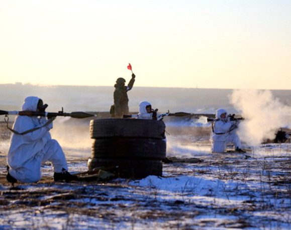 Камчатские военные сымитировали успешные стрельбы, выбросив в болото боеприпасы на 1,3 млн рублей