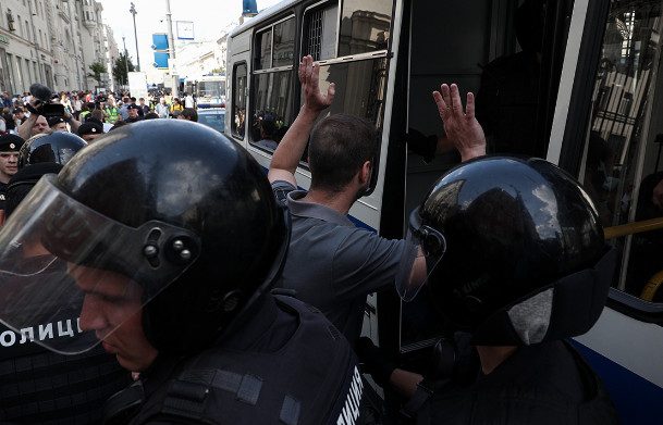 Что известно о шестёрке арестованных по делу о беспорядках в Москве