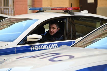 Полицейские Москвы и Петербурга получат надбавки за особо сложную службу