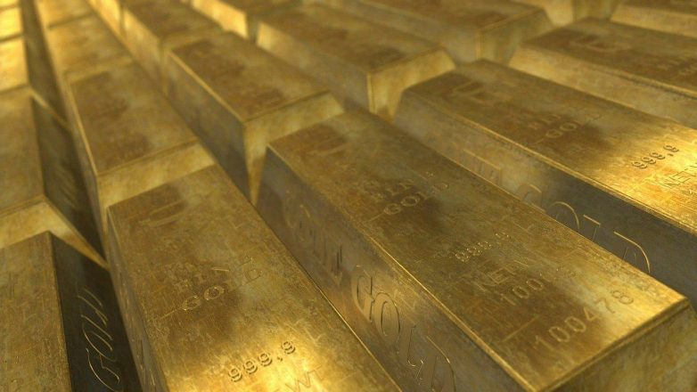 Тренера и бизнесмена задержали в аэропорту при попытке провезти пять килограммов золота