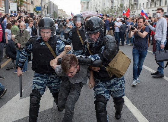 После протестов 2017 года «терроризм» стал ходовой статьей для запугивания подростков