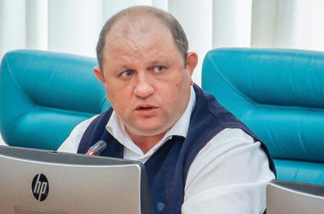 Как самый богатый депутат России сходил на рыбалку и попал в тюрьму