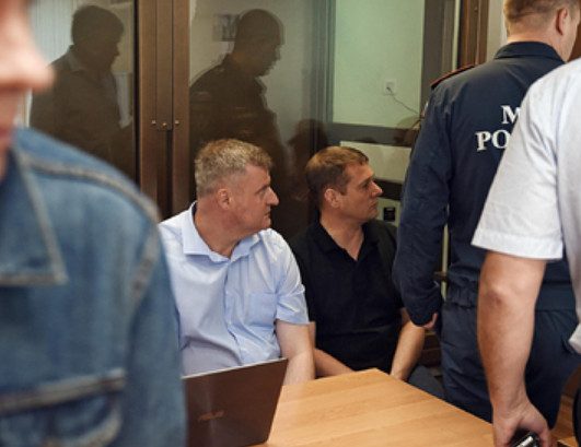 Виновные в гибели пожарных при тушении московского склада получили условные сроки