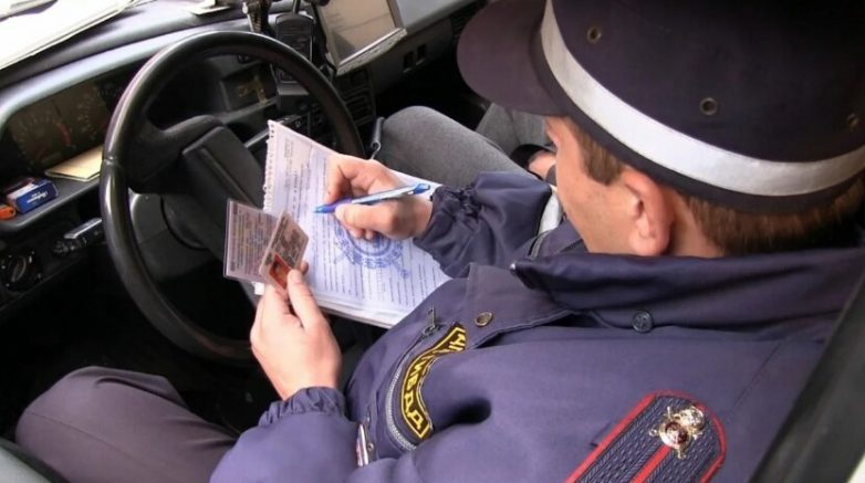 Почему инспекторы ГИБДД не любят, когда водитель пишет в протоколе «Не согласен»?
