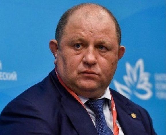 Самого богатого депутата России приговорили к 4,5 годам колонии
