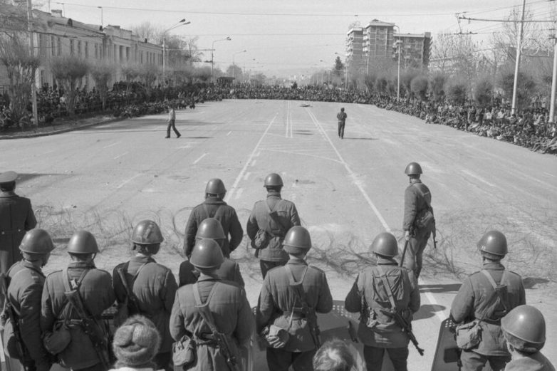 Как погром в Душанбе привел к бегству русских. «На глазах отца изнасиловали дочь»