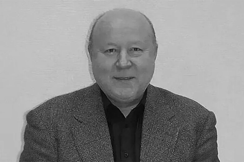 Бывший профессор МГУ совершил суицид после звонка мошенников. Спасал семью