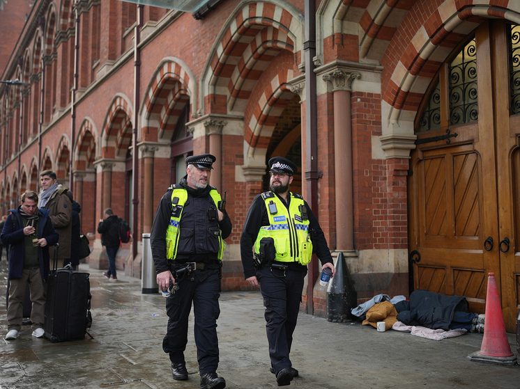 За несколько часов до нападения на пассажиров поезда с ножом зафиксировано 4 случая поножовщины